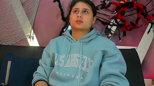 AbbyTaylorr online show from October 2025 03:16:02 AM