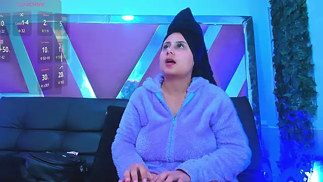 AbbyTaylorr online show from February 2026 06:32:02 PM