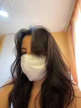 White-Petite online show from June 2026 12:10:02 PM