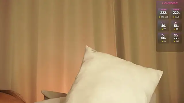 Mariamercada online show from April 2026 11:11:02 PM