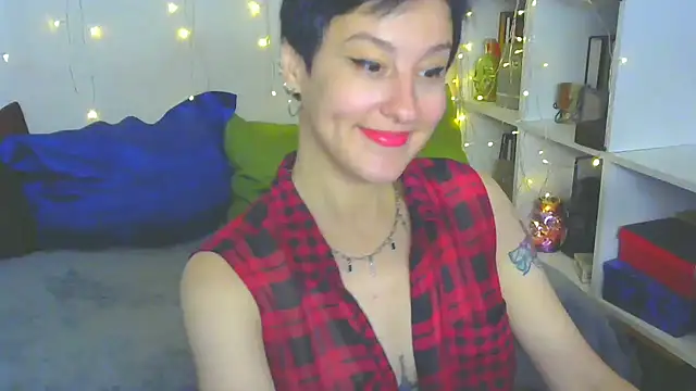 Snapshot of MartaBounty chatting on September 2025 03:51:01 AM MartaBounty online show from September 2025 03:51:01 AM