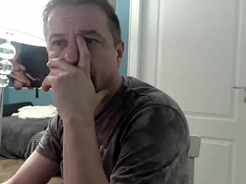 MisterFaithRO online show from May 2026 09:27:01 PM