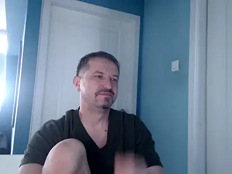 MisterFaithRO online show from April 2026 09:13:02 AM