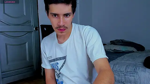Dimitrixxx   online show from May 2026 01:27:02 AM