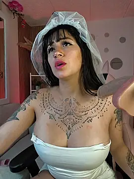 Tattooed spittingdoll online show from October 2025 02:35:02 PM