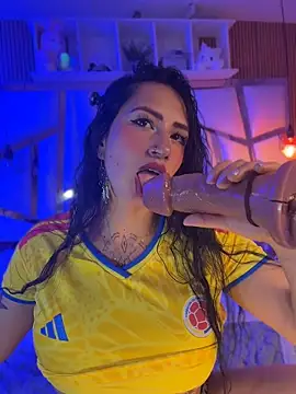 Tattooed spittingdoll online show from June 2026 11:53:01 AM