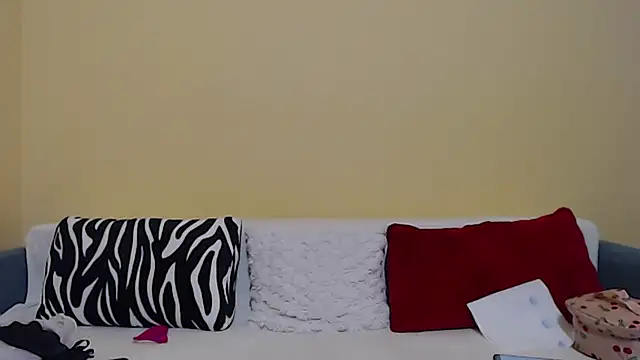 christine33 online show from March 2026 04:40:02 PM