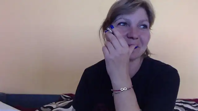christine33 online show from May 2026 01:58:02 PM