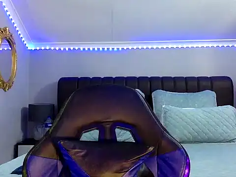 BOOTYBANGER24xx online show from September 2025 03:02:01 AM