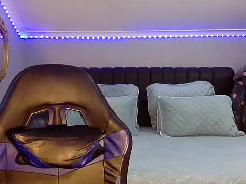 BOOTYBANGER24xx online show from October 2025 03:17:02 AM