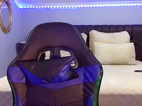 BOOTYBANGER24xx online show from September 2025 01:17:02 AM