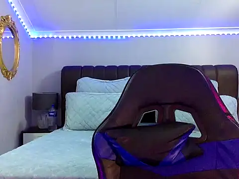 BOOTYBANGER24xx online show from September 2025 02:18:02 AM