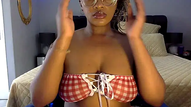 BOOTYBANGER24xx online show from November 2025 07:23:02 AM