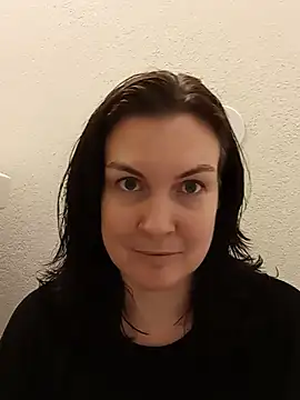 DesreRose online show from June 2026 05:06:01 PM