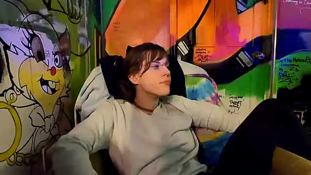 TheDaisyChaos online show from February 2025 11:02:02 AM