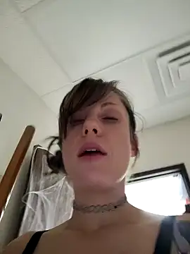 TheDaisyChaos online show from October 2025 03:30:01 AM