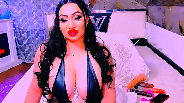 AmyraSunris online show from February 2026 10:40:01 PM