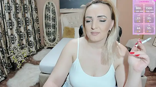 AnneRainn online show from January 2026 08:34:01 PM