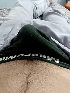 Babyucum4me online show from November 2025 06:40:02 PM