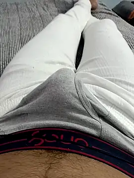 Babyucum4me online show from November 2025 06:12:02 PM