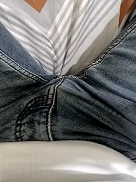 Babyucum4me online show from February 2026 03:01:02 PM