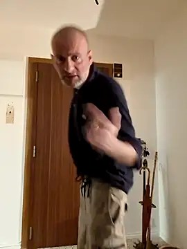 Perv10 online show from December 2025 05:41:02 PM