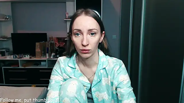 Natalimeowks online show from February 2025 07:37:02 AM