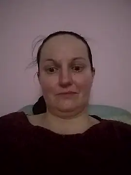 BustyLadyAlma online show from May 2026 06:09:01 PM