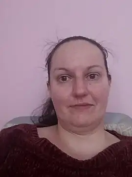 BustyLadyAlma online show from May 2026 06:40:01 AM