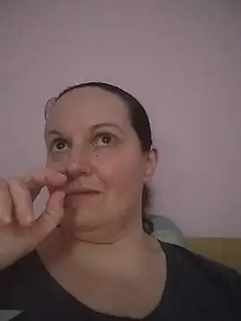 BustyLadyAlma online show from June 2026 05:19:01 PM