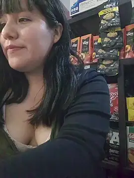 Kalani Engel online show from April 2026 06:43:01 AM