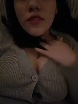 Kalani Engel online show from November 2025 05:33:01 AM