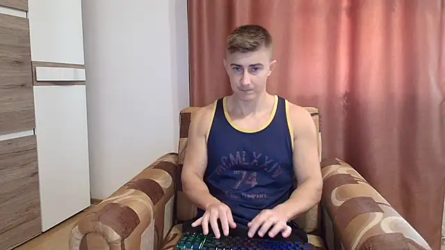 Snapshot of Todhorny9873 chatting on March 2025 06:57:02 AM Todhorny9873 online show from March 2025 06:57:02 AM