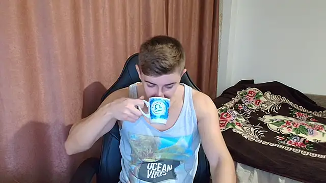 Snapshot of Todhorny9873 chatting on January 2025 06:10:01 AM Todhorny9873 online show from January 2025 06:10:01 AM