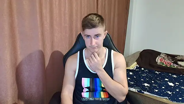 Snapshot of Todhorny9873 chatting on January 2025 05:44:02 AM Todhorny9873 online show from January 2025 05:44:02 AM