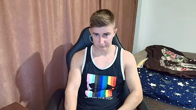 Snapshot of Todhorny9873 chatting on January 2025 04:44:01 AM Todhorny9873 online show from January 2025 04:44:01 AM