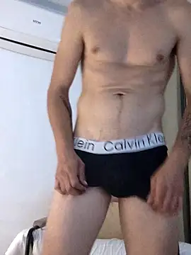 wolf113r online show from April 2026 10:36:02 PM