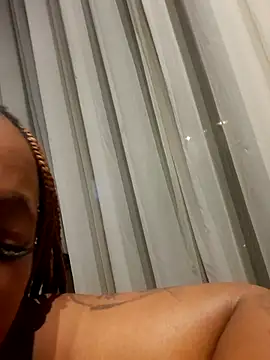SWEETDOLLY29XX online show from March 2026 08:32:02 PM