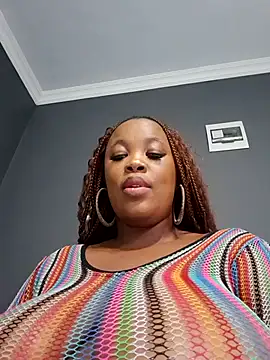 SWEETDOLLY29XX online show from February 2025 04:41:01 AM