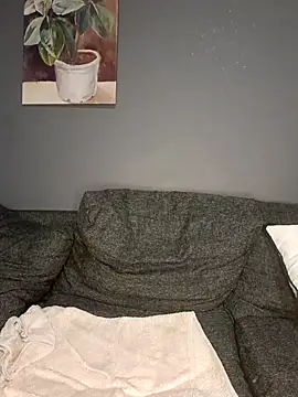 SWEETDOLLY29XX online show from March 2026 01:27:01 AM