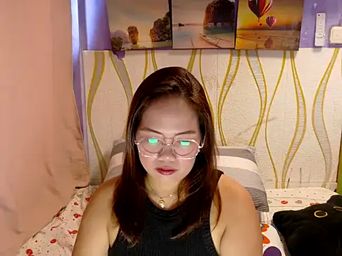 BURBERRY69 online show from February 2026 02:00:01 AM