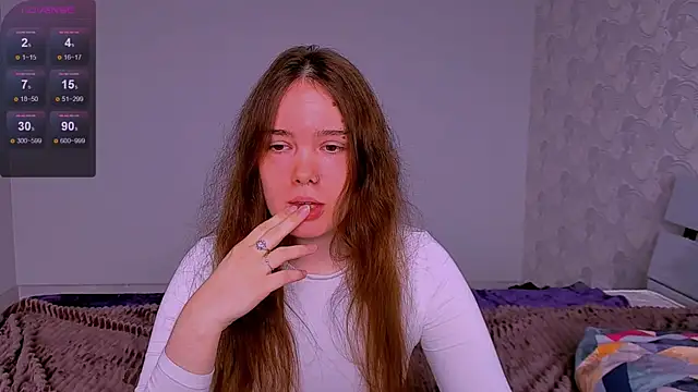 Janie JJ Curvie online show from May 2026 04:22:02 AM