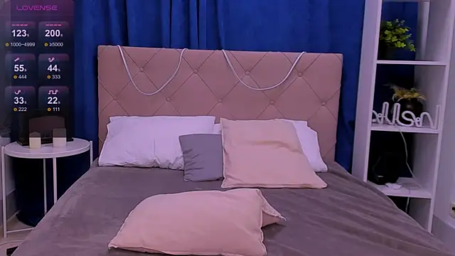 Janie JJ Curvie online show from March 2026 12:54:01 AM