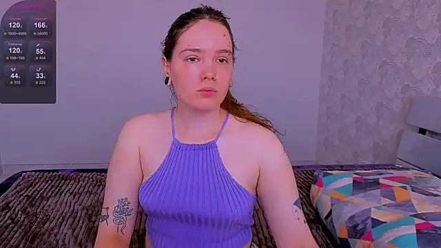 Snapshot of Janie_JJ_Curvie chatting on July 2026 04:19:01 AM Janie JJ Curvie online show from July 2026 04:19:01 AM