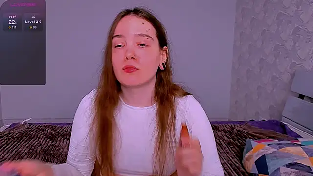 Janie JJ Curvie online show from May 2026 04:04:01 AM