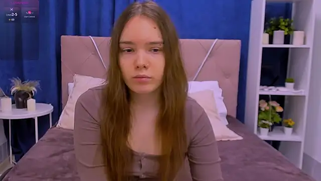 Janie JJ Curvie online show from December 2025 02:49:02 AM