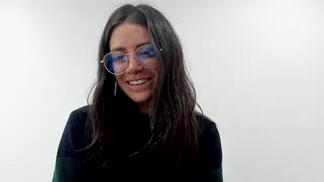 HazelKush online show from January 2026 09:11:02 PM