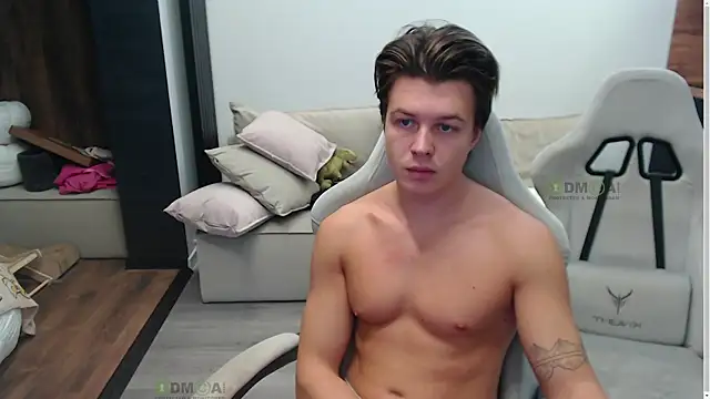 Sunny-Girl1 online show from October 2025 06:34:01 AM