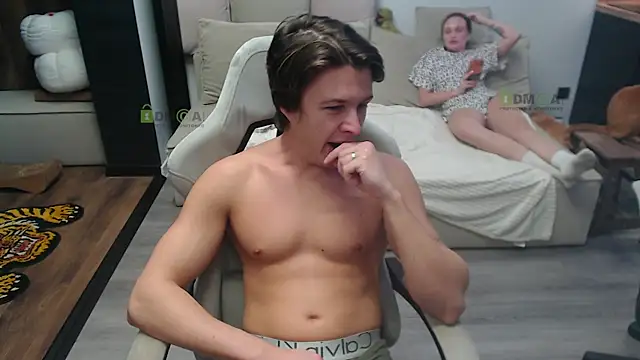 Sunny-Girl1 online show from December 2025 03:25:02 PM