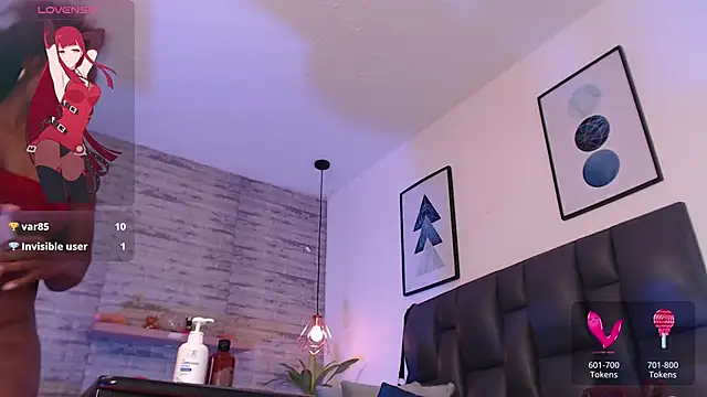 TinnaCobb online show from February 2025 07:48:02 PM